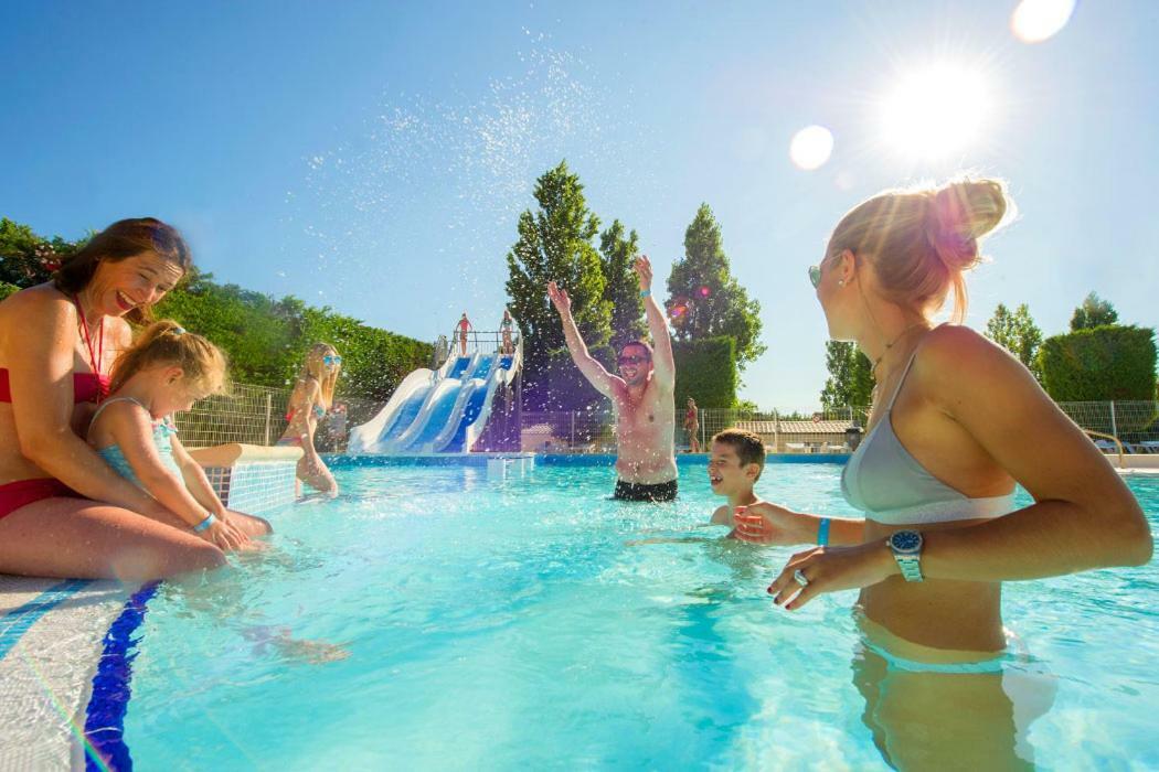 Mobilhome Climatise 3 Chambres Vic-la-Gardiole Εξωτερικό φωτογραφία